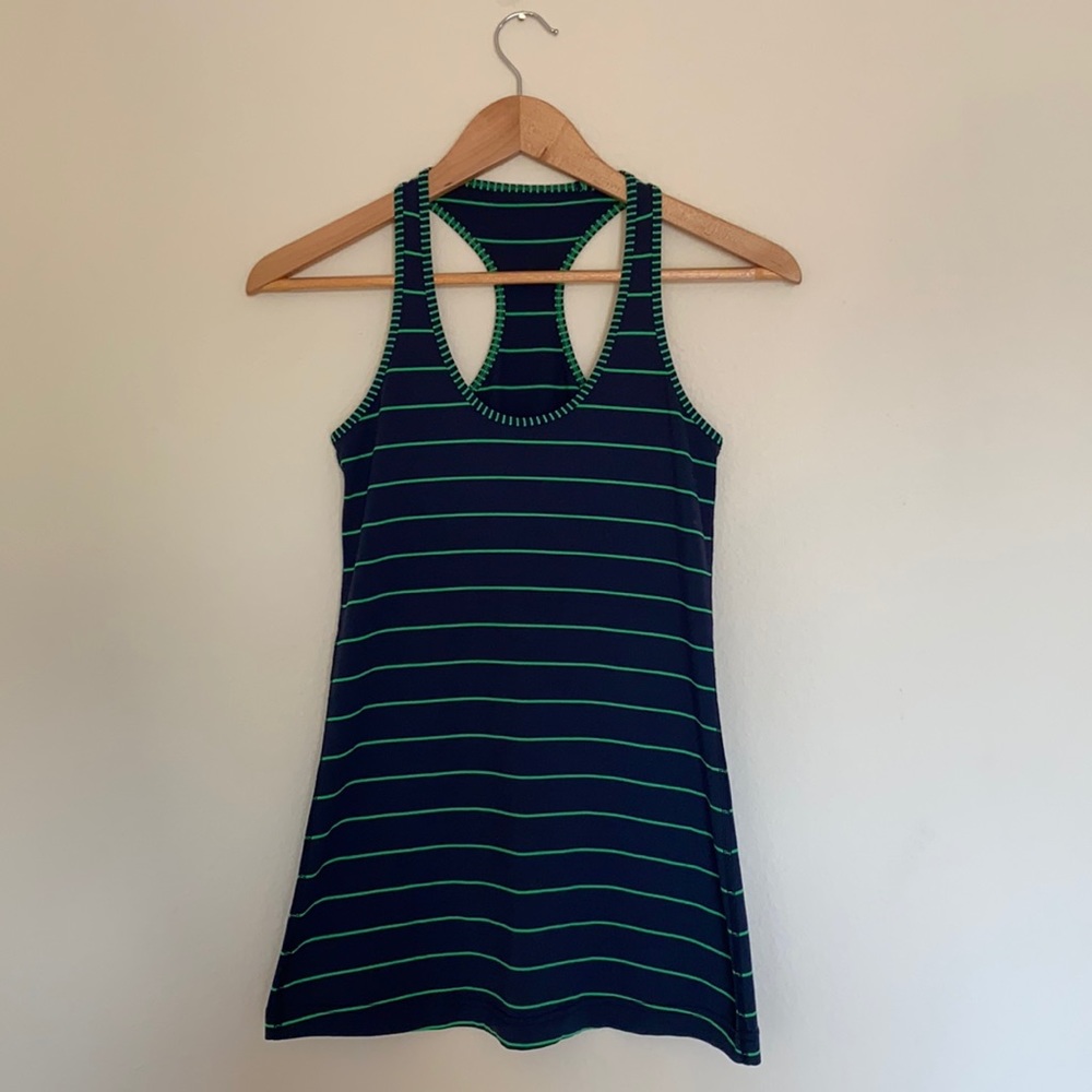 Lululemon CBR